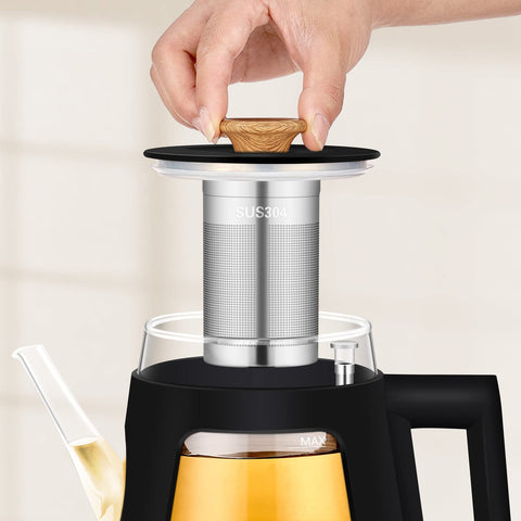 Topwit kettle featuring a removable infuser for flexible brewing.