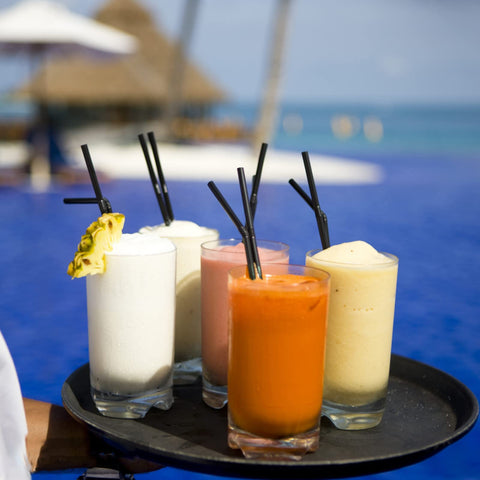 TOPZEA non-slip serving tray ideal for bars and cafes.