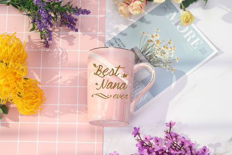 Golden spoon included with the Toshiy mug, elevating gifting appeal.