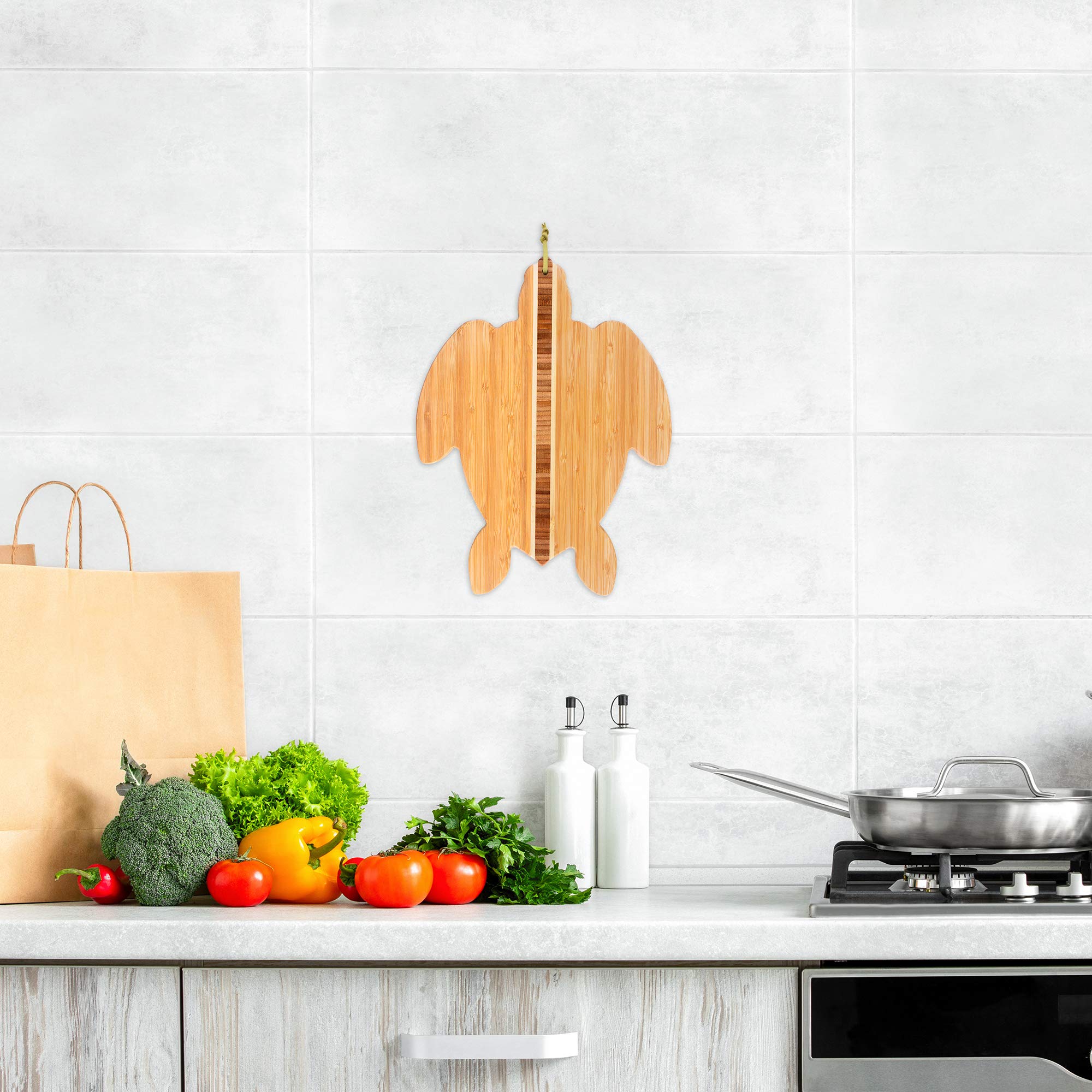 Totally Bamboo close-up reveals vertical-grain bamboo texture for lightweight, durable kitchen prep.