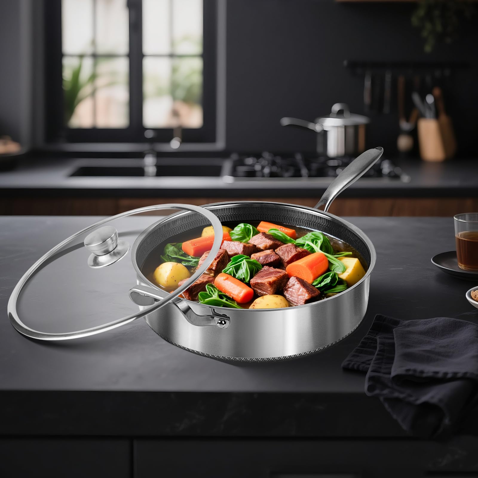 Toutrop 13.5-inch surface supports searing, sautéing, and batch cooking with ease.