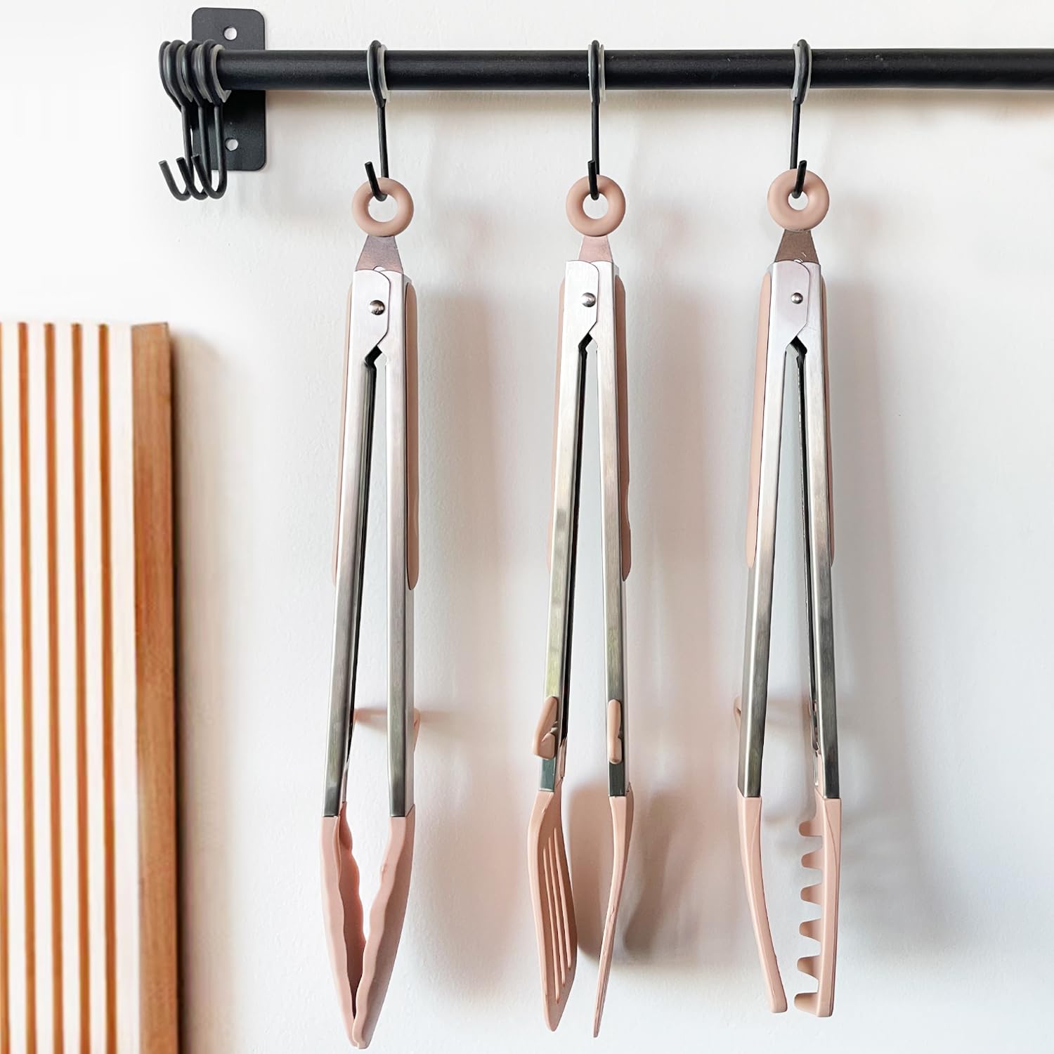 TOWINGO 12-inch dishwasher-safe silicone tongs are heat resistant