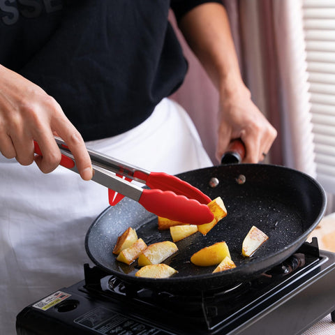 Towingo red 9-inch set is great for table service and buffet.