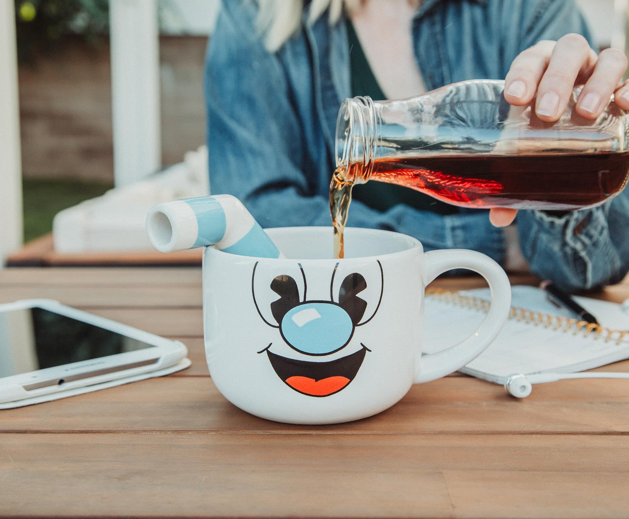 Toynk Cuphead mugman microwave-safe for reheating beverages.