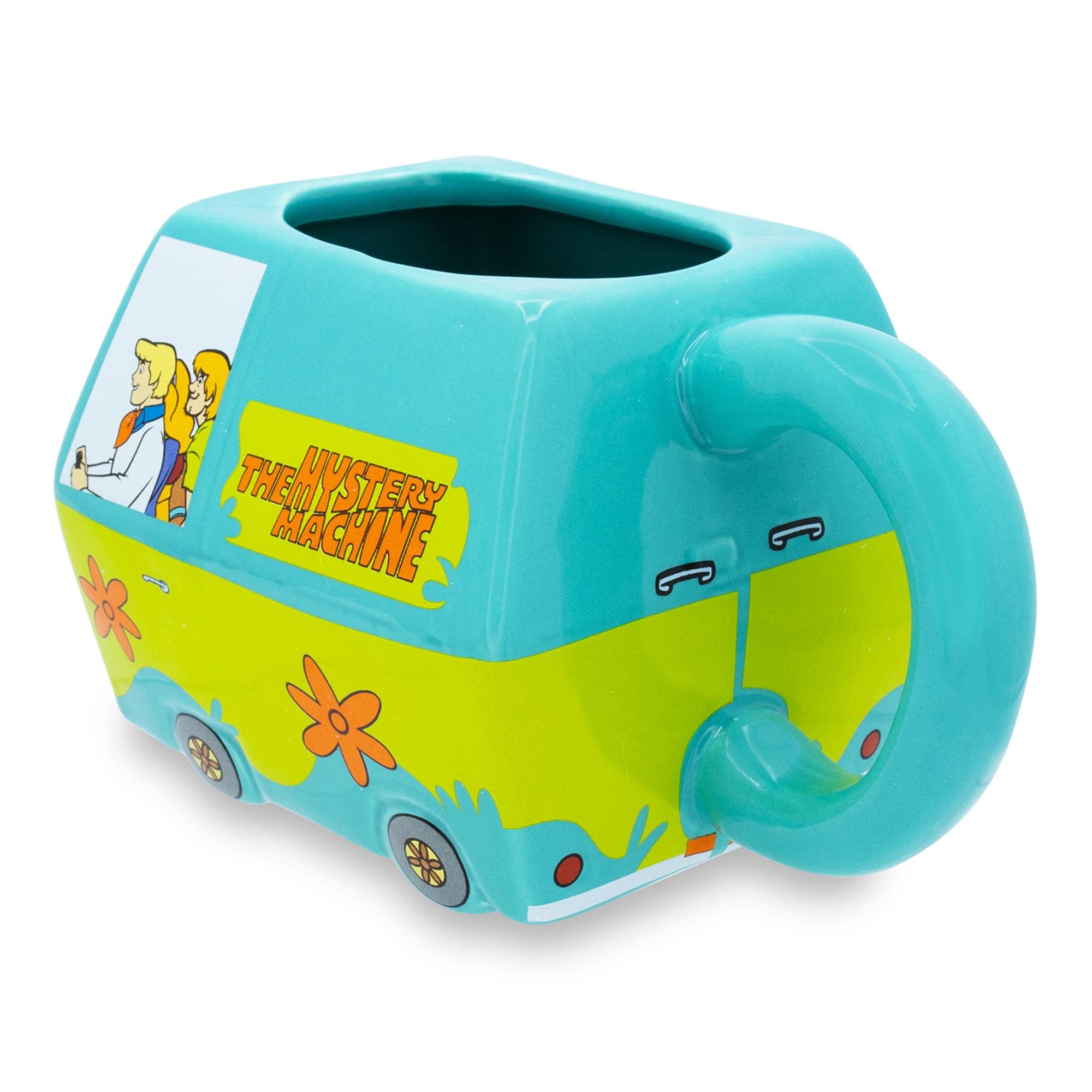 Toynk Scooby-Doo ceramic mug with glossy glaze for everyday beverage moments.