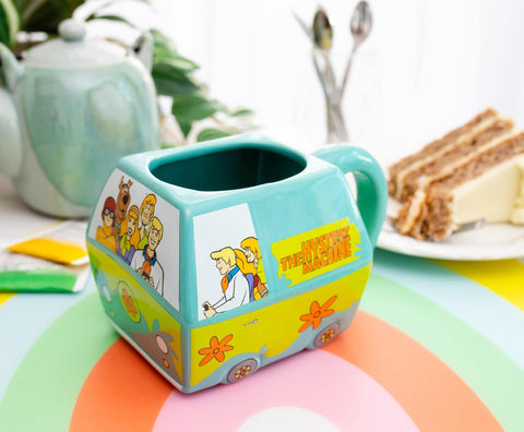 Toynk Scooby-Doo mug captured in warm lighting for cozy tea moments.