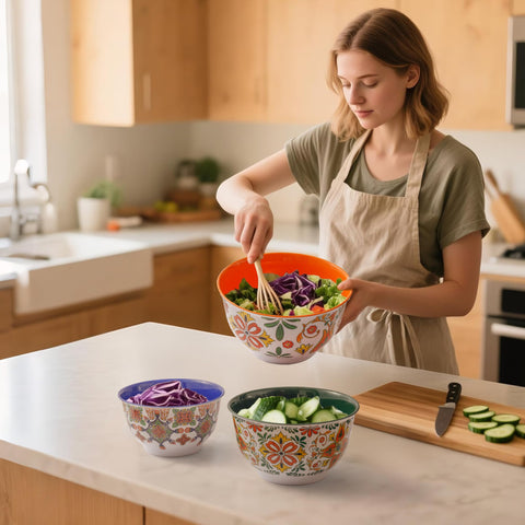 TP Aztec Bloom bowls with lids demonstrate leak-proof sealing for meal prep and storage