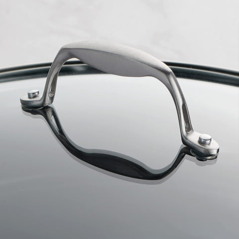 Tramontina OnyxPro hard anodized construction adds durability and scratch resistance.