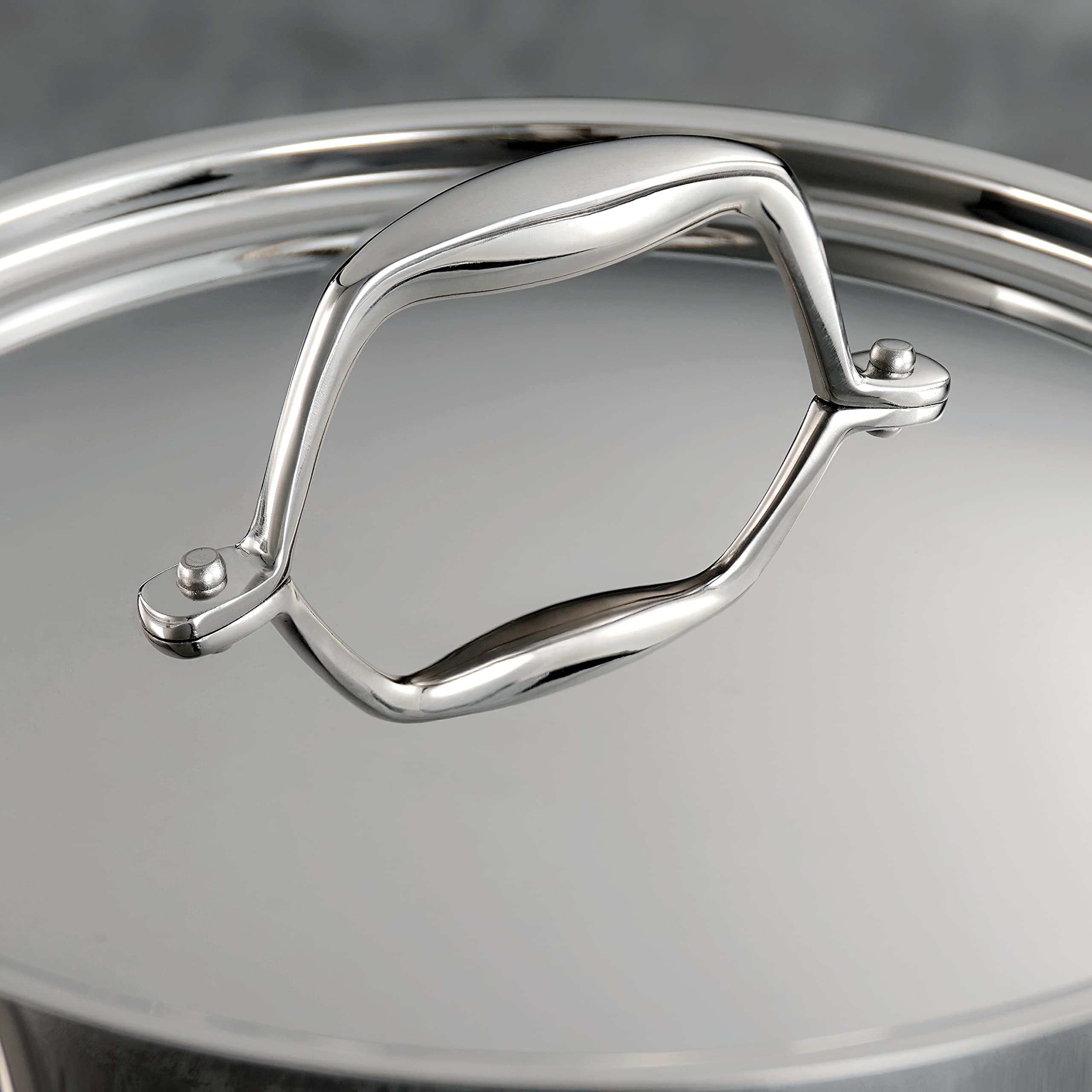 Tramontina Signature Tri-Ply Saucepan with stainless steel handle offers secure grip.