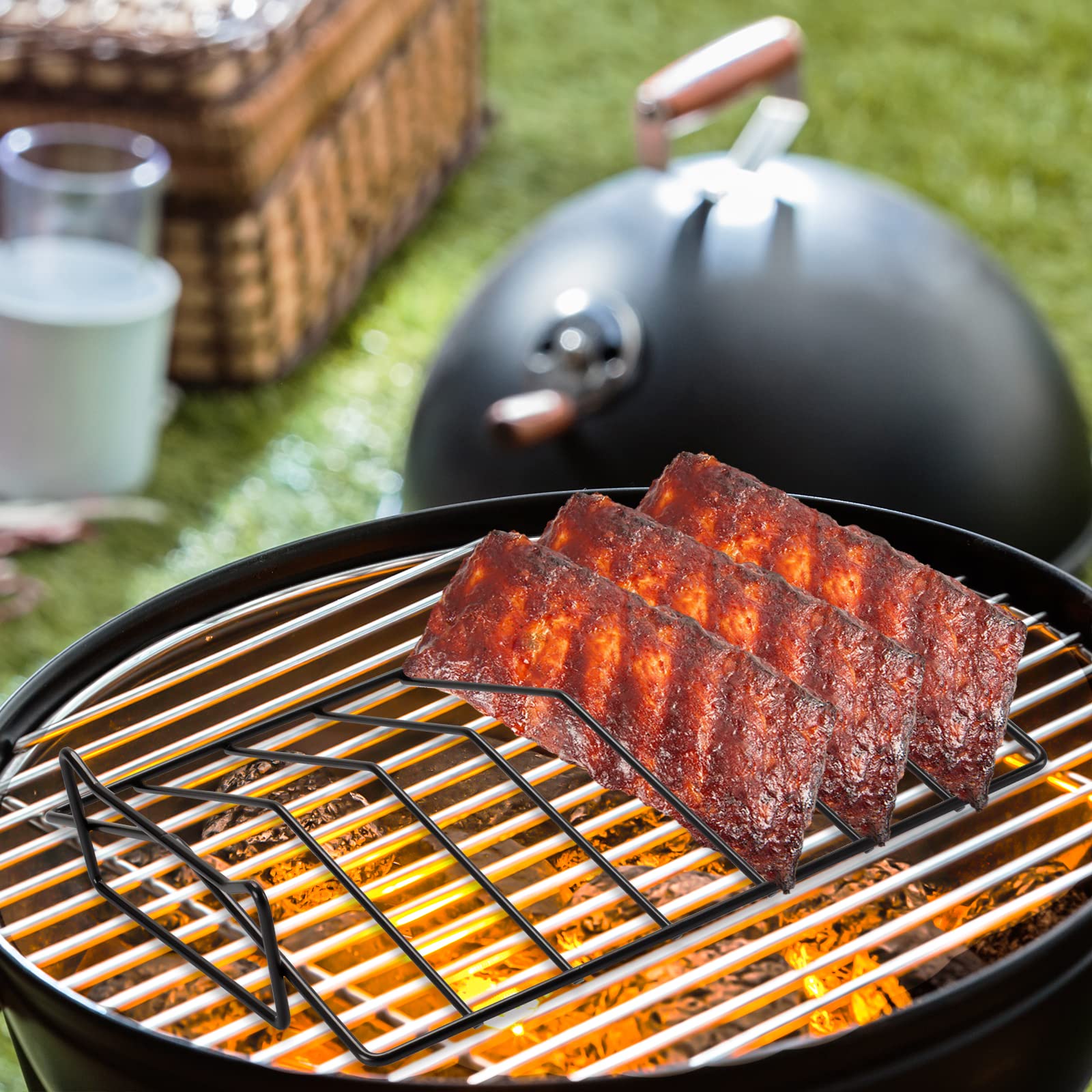 TreeLen rib rack upright handle enables easy maneuvering.