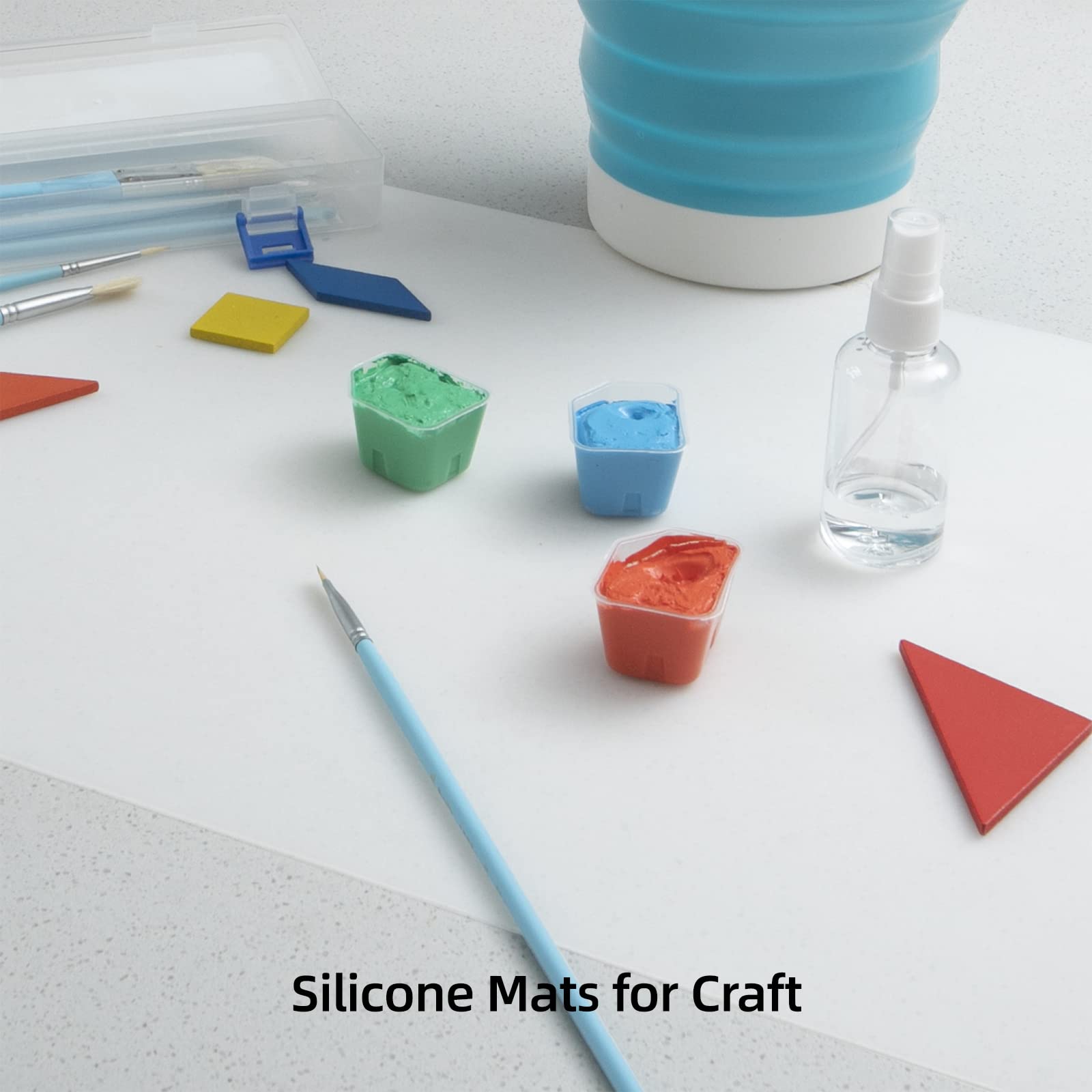 Treerit mat for rolling dough; safe food-grade silicone.
