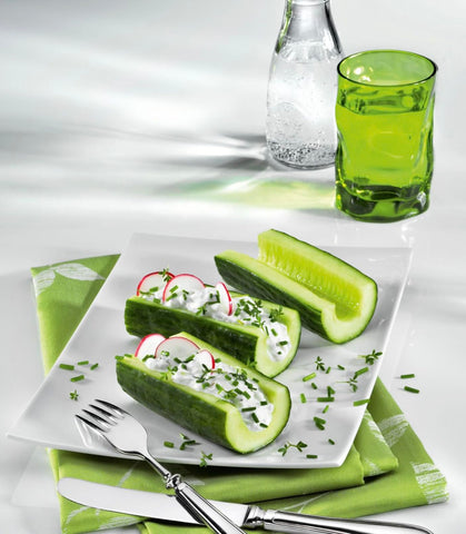 Triangle Fruit and Vegetable Corer dual-width blades for versatile coring