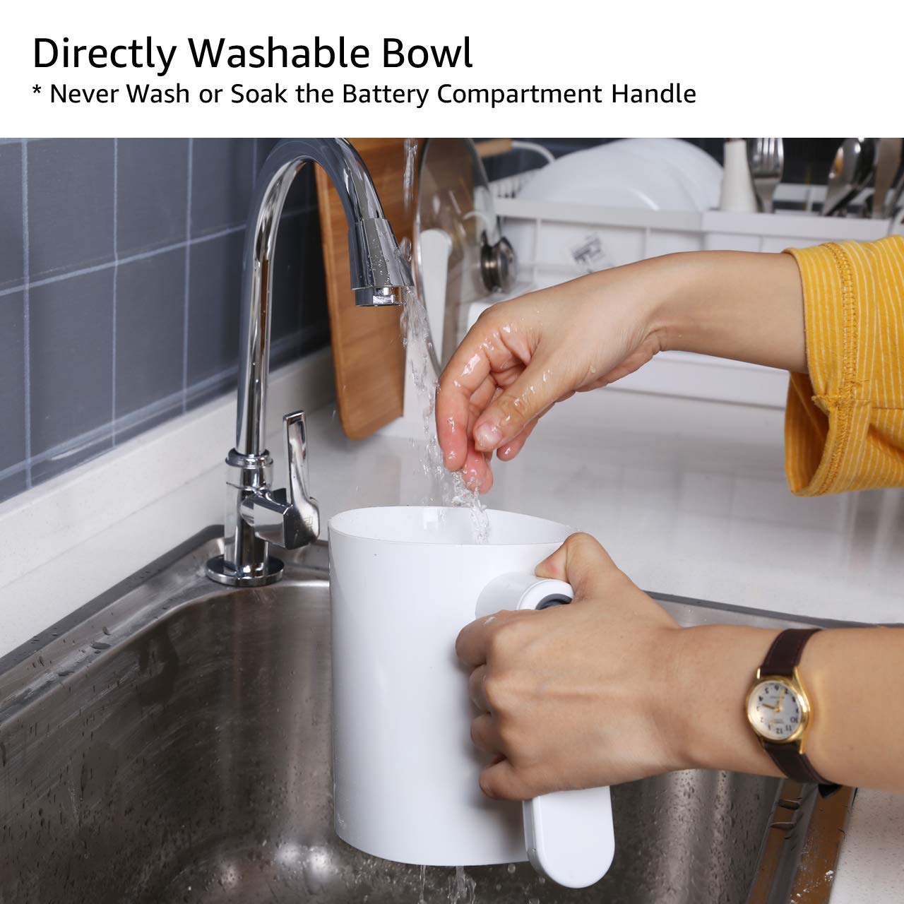 TriTree sifter in use demonstrates effortless batch baking with 4-cup capacity.