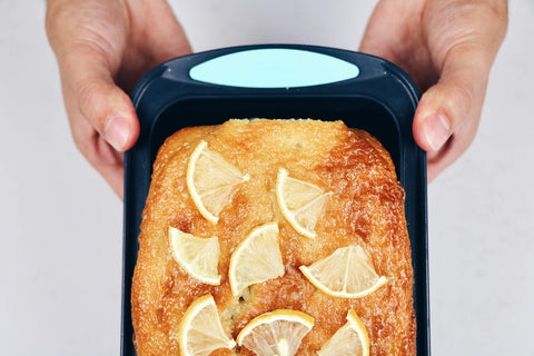 Non-stick silicone loaf pan enables easy release and smooth slicing.