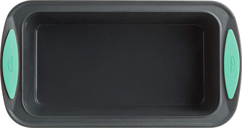 Trudeau loaf pan works in oven, microwave, and freezer for versatile use.