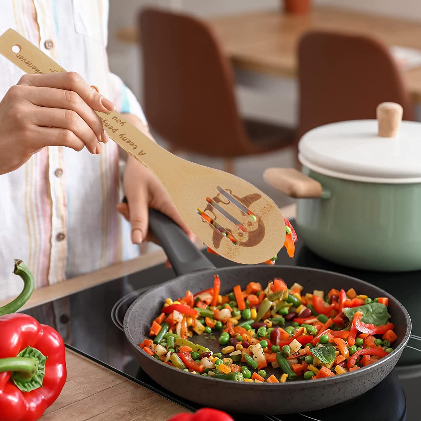 TULUNAYN Penguin spoons solid wood, heat-safe for sautéing and stirring.
