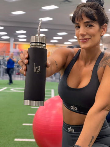 TUMA TU MATE Listo Automate thermometer and yerba scoop for precise prep.