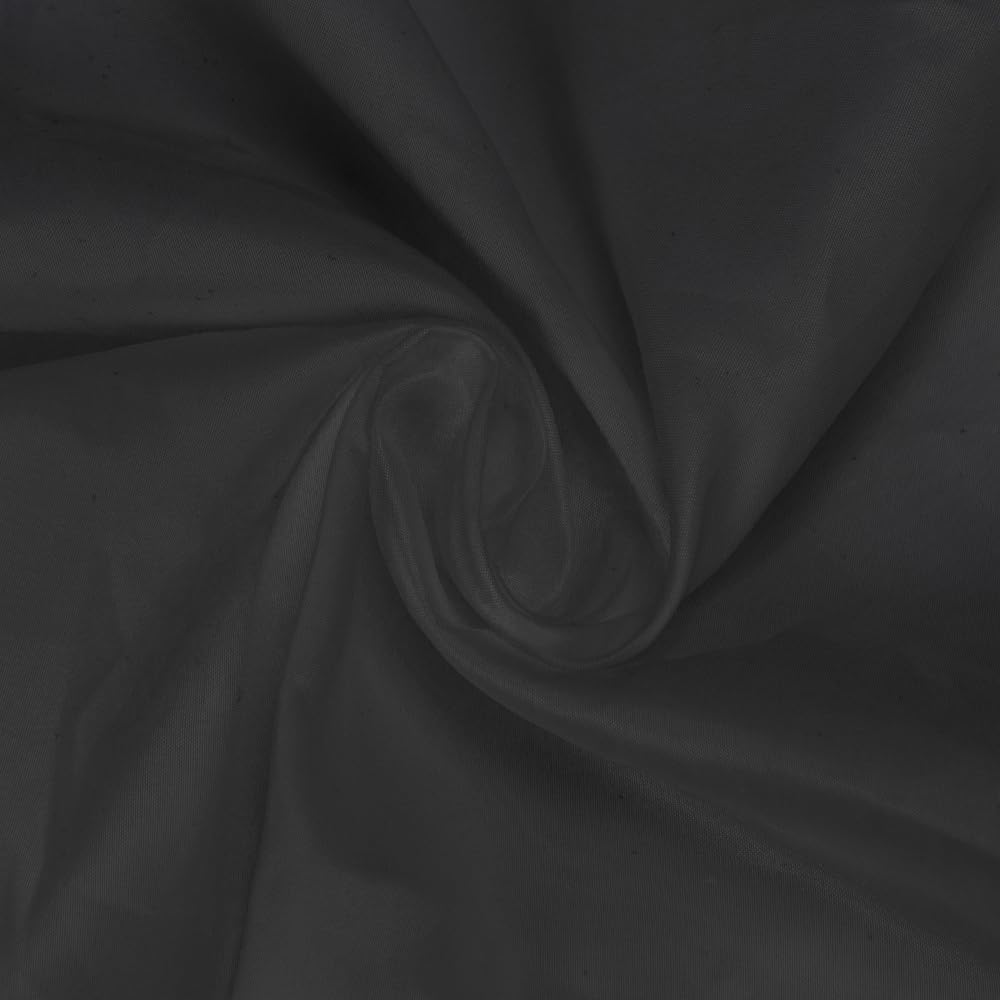 TUOTPE 120-inch cover fits 48-72 inch round tables securely and neatly.