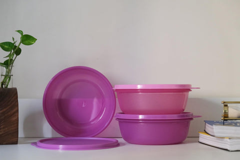 Tupperware bowls ideal for snacks like yogurt and fruit
