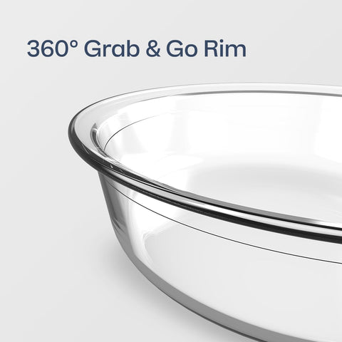 Smart max-fill lines help avoid overflow when mixing soups or sauces.