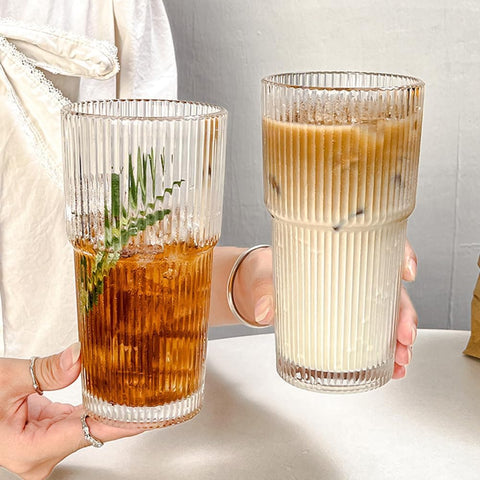 TUZAZO car-holder-friendly glass cup fits in most cup holders.
