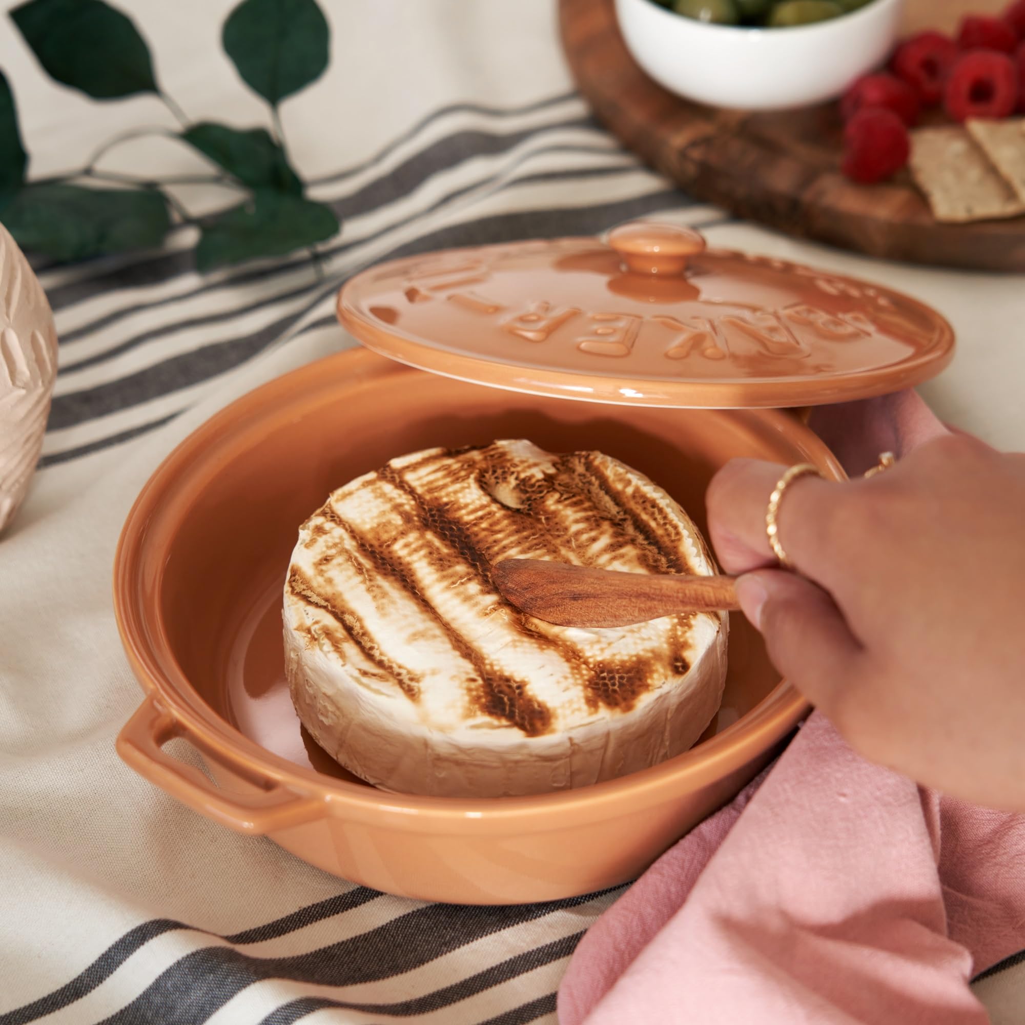 Twine brie baking dish front view with handles