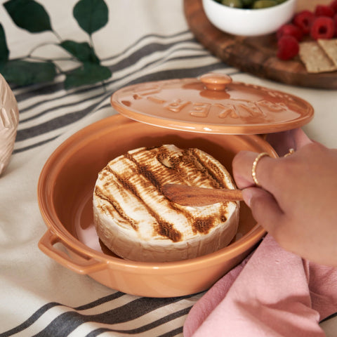 Twine brie baking dish front view with handles