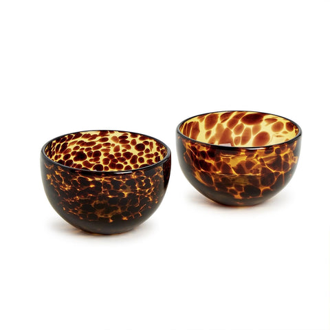 Two's Company tortoise print tidbit bowl—clear glass for stylish entertaining and versatile snack serving.