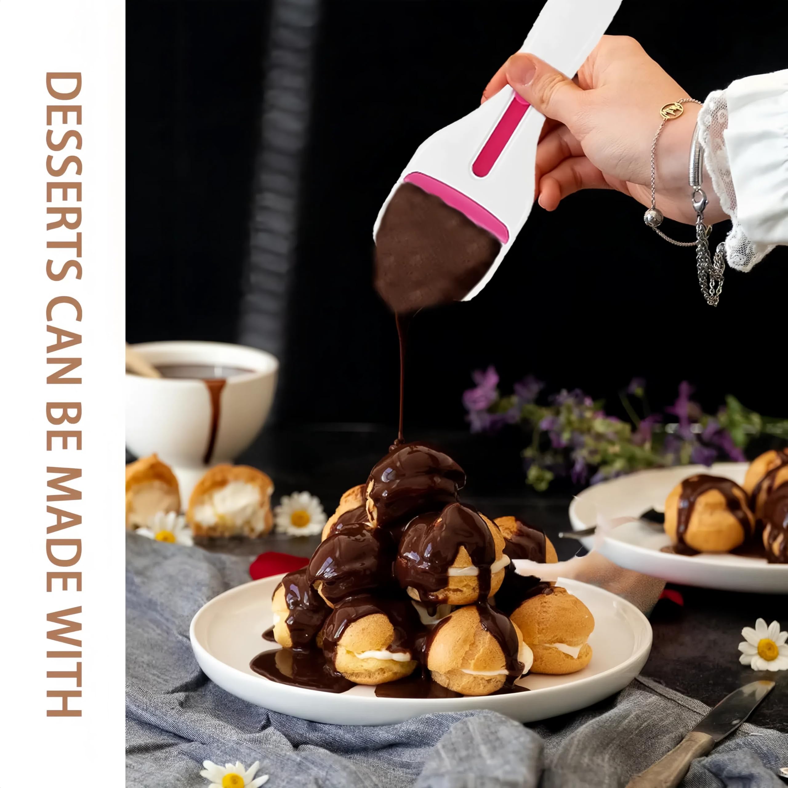 Tydlig Cupcake Scoop Dispenser dishwasher-safe image highlights easy cleanup after baking.