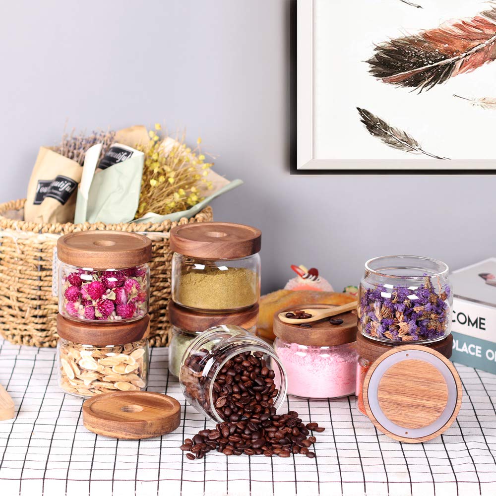 Tzerotone glass spice jar with airtight lid preserves freshness of spices.