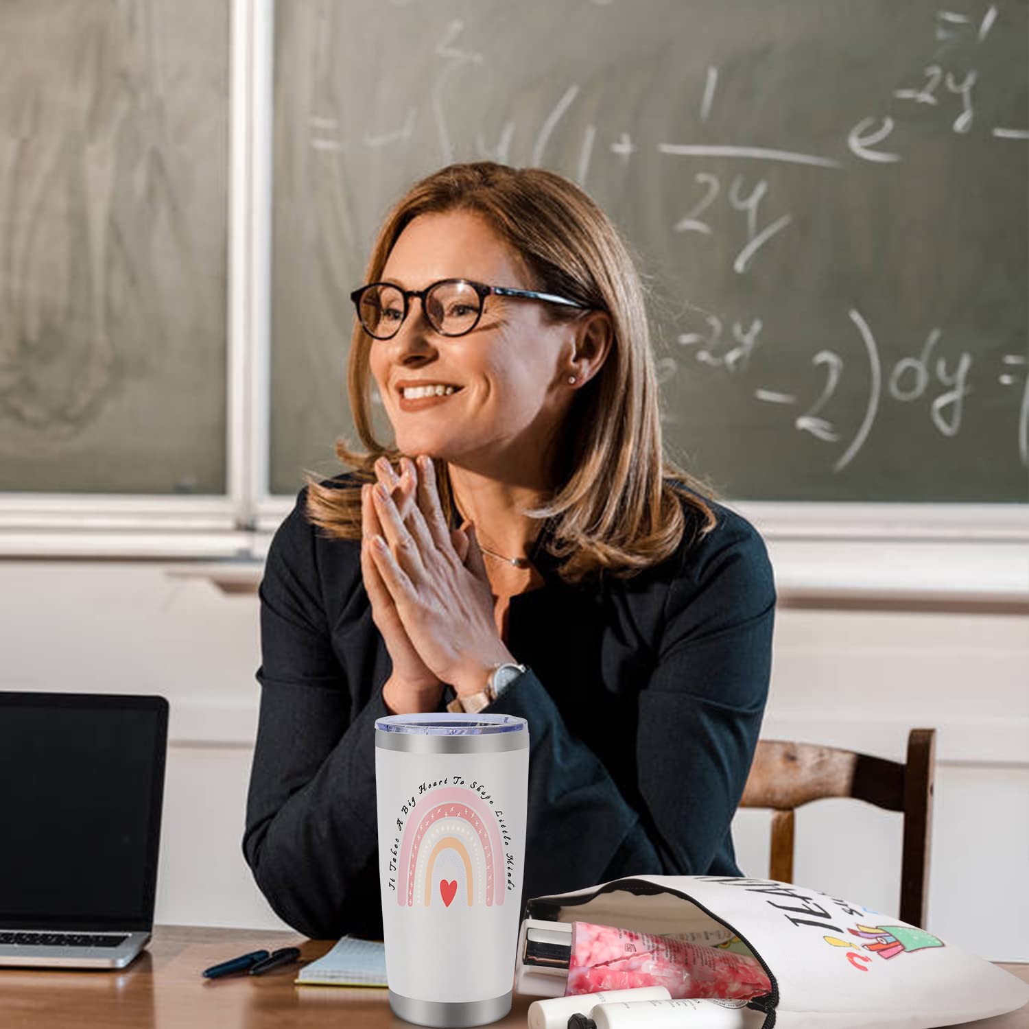 UAREHIBY insulated tumbler with BPA-free lid for hot or cold drinks