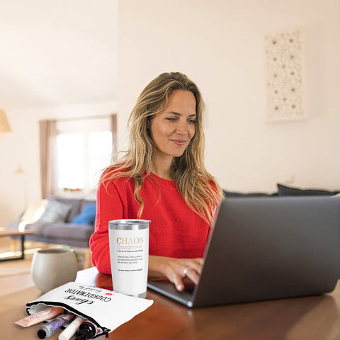 UAREHIBY stainless steel lid and straw keep drinks covered and clean.