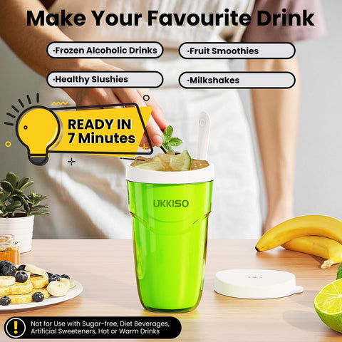UKKISO Slushie Cup green ingredients pre-chilled for even blending.