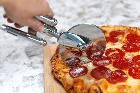 Ukonic Star Trek Enterprise pizza cutter metallic finish conveys premium kitchen style