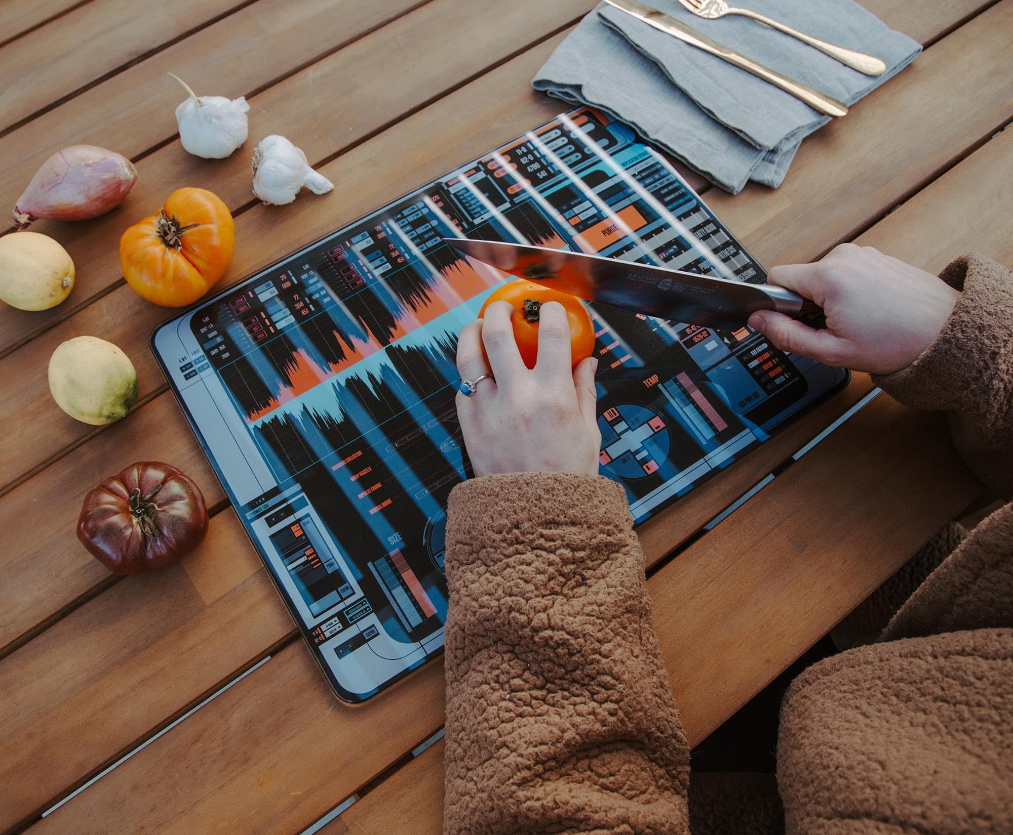 Ukonic officially licensed Star Trek Picard kitchenware for fans.