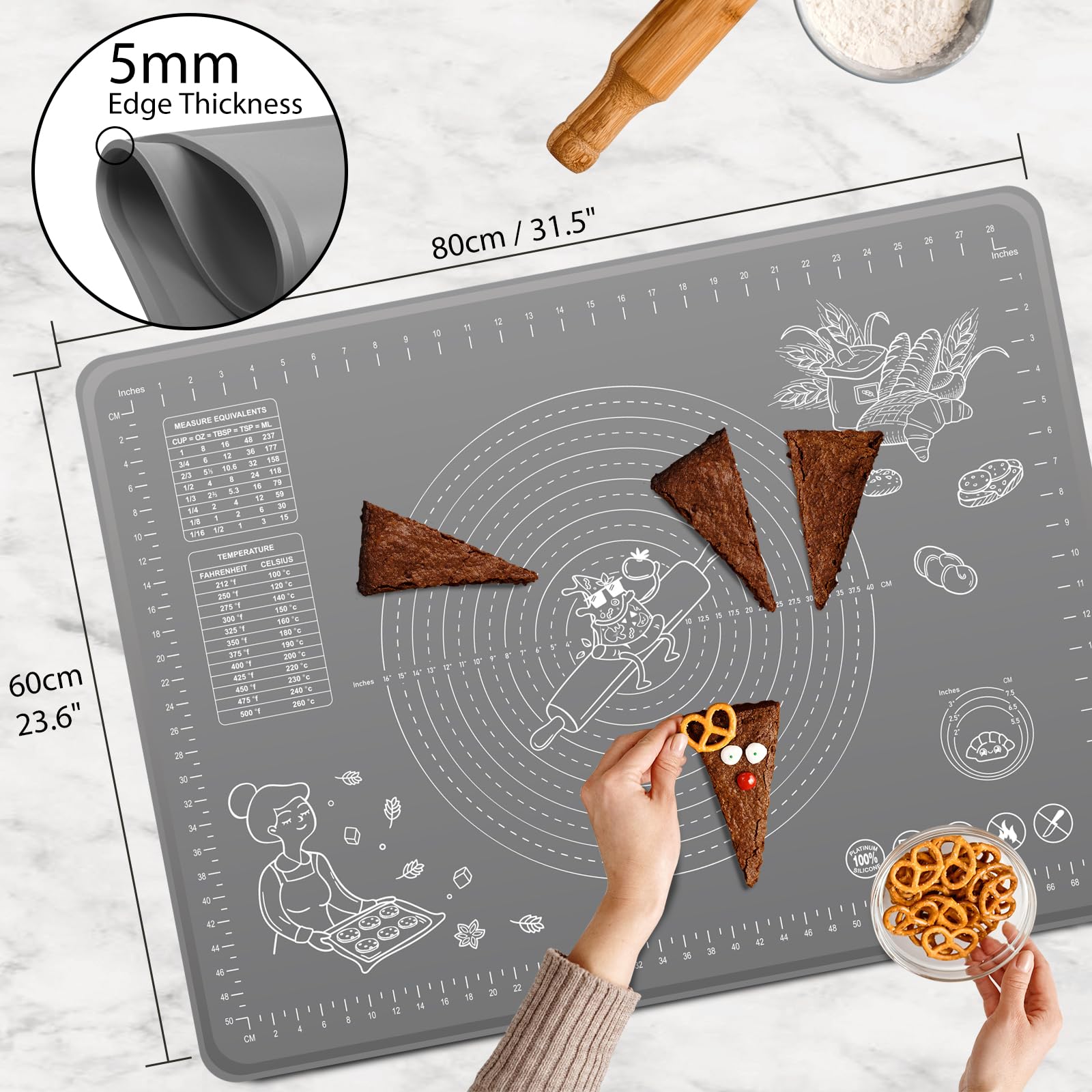 ULTRAKENO mat with measurement marks for precise dough prep.