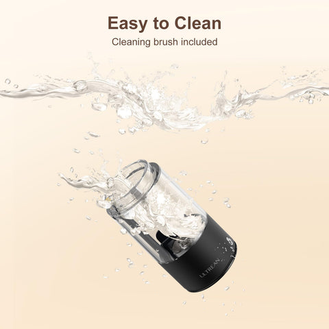 Ultrean pepper grinder uses a washable container to prevent flavor transfer.