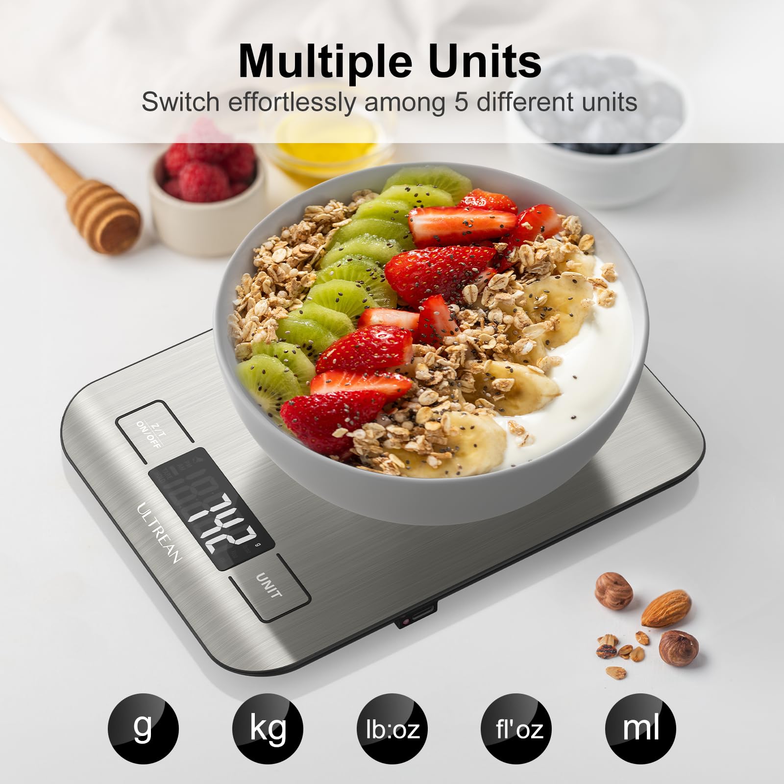 Ultrean scale powered by USB-C or AAA batteries for flexible use in any kitchen.