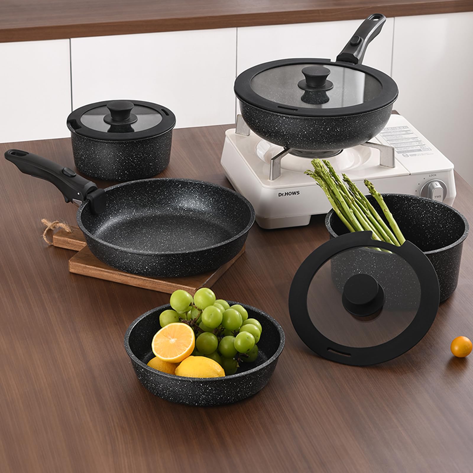 UMETRE recyclable aluminum cookware supports a lightweight, durable set
