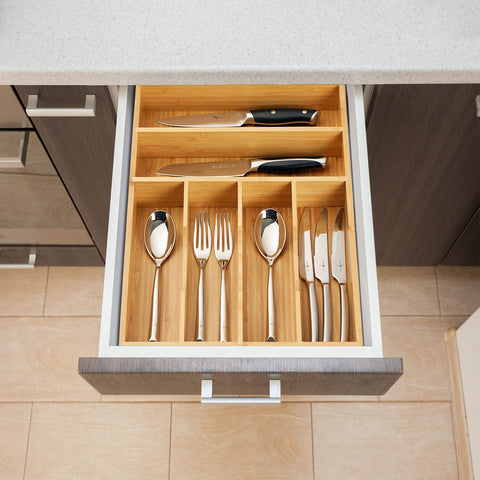 Umilife easy-clean bamboo surface is simple to wipe and maintain.