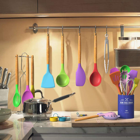 Umite Chef colorful kitchen tools design adds style and grip.