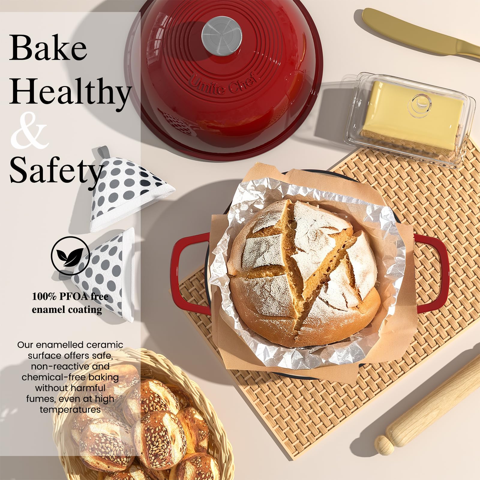 Umite Chef domed lid with cloche traps steam for crisp crust.