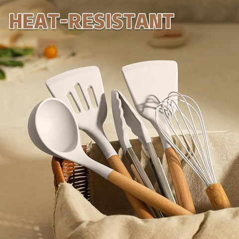 Umite Chef pasta server for tossing pasta evenly.