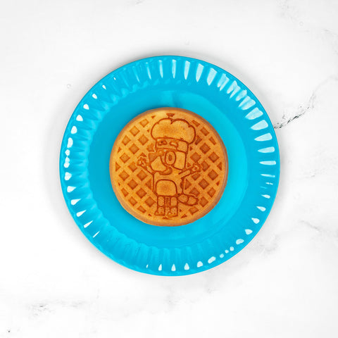 Uncanny Brands Bluey Mini Waffle Maker officially licensed by Ludo Studio for family use