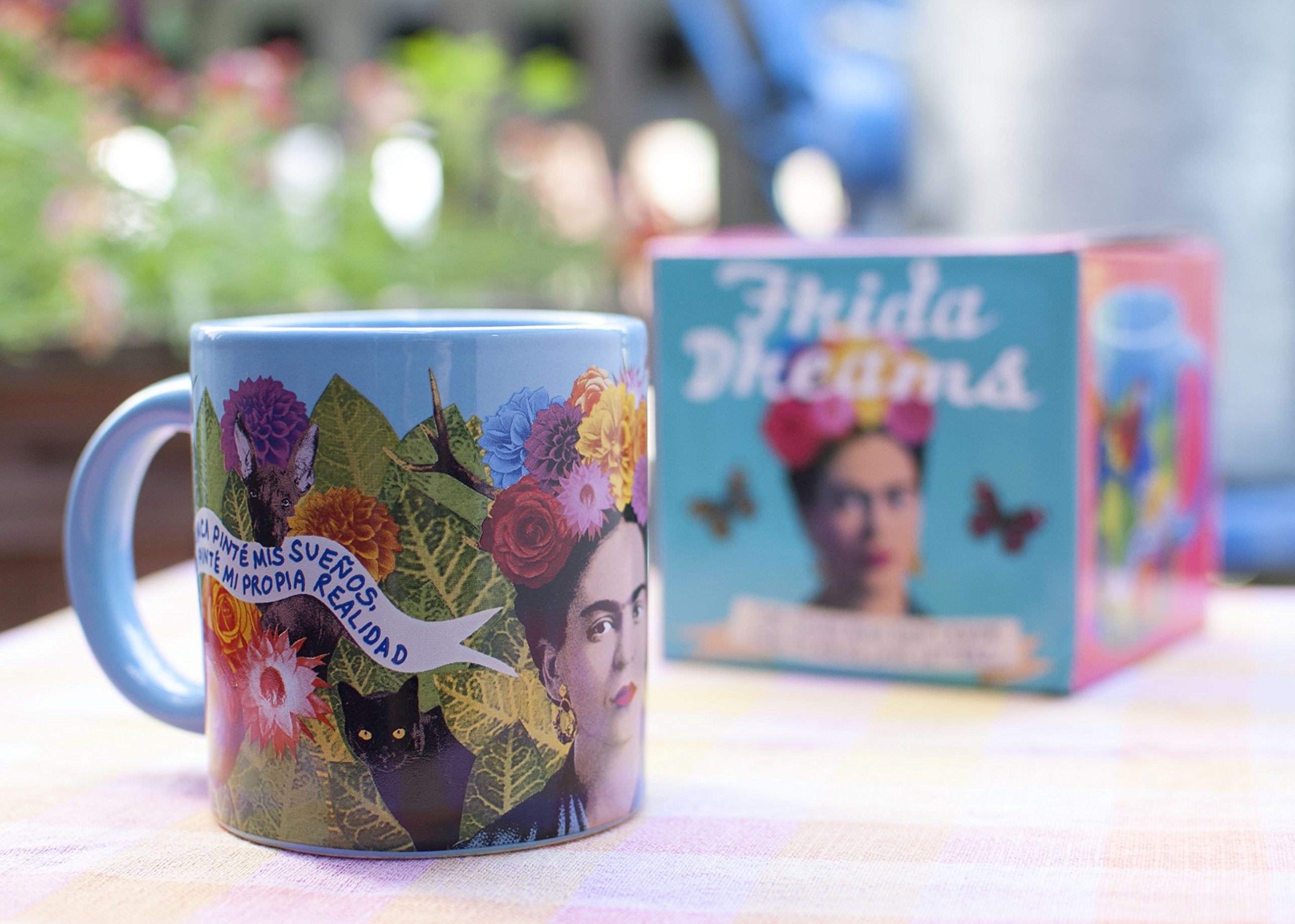 The Unemployed Philosophers Guild Frida Kahlo Dreams Mug with a comfortable handle