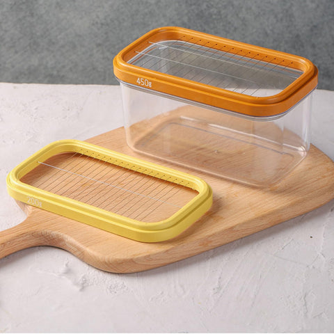 UNIVIVO butter dish with secure lid, ideal for picnics and outdoor use.