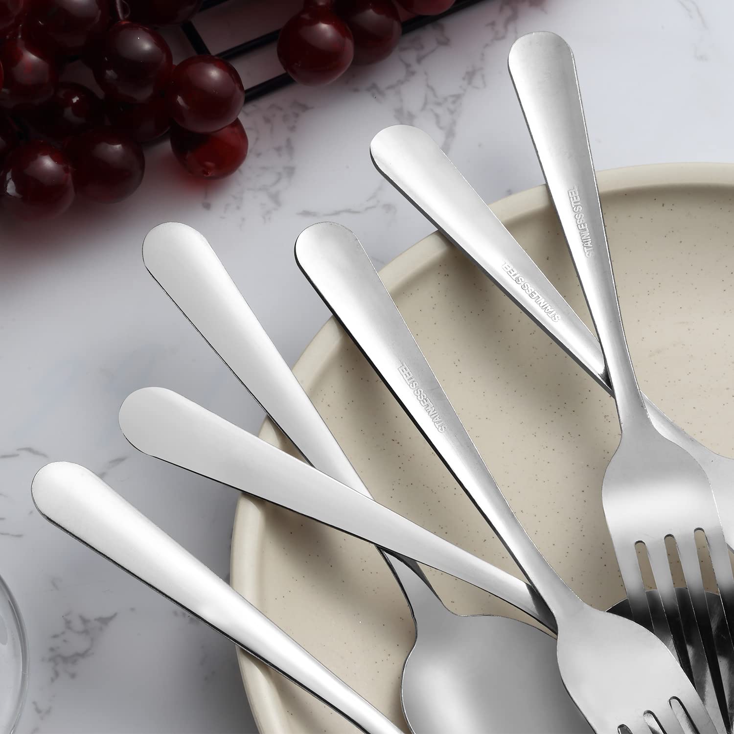 Unokit restaurant-grade silverware pack ideal for events and serving