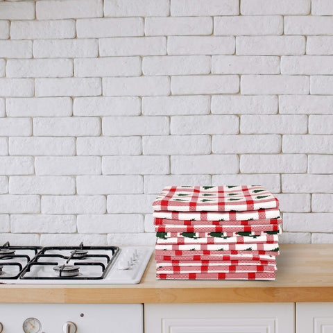 Urban Villa Christmas tree towel emphasizes absorbency for busy kitchen