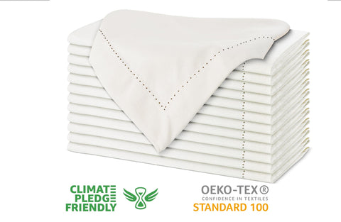 Urban Villa Cloth Napkins used in hotel-style dining setups.