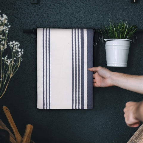 Urban Villa towels with durable weave resist fading and wear.
